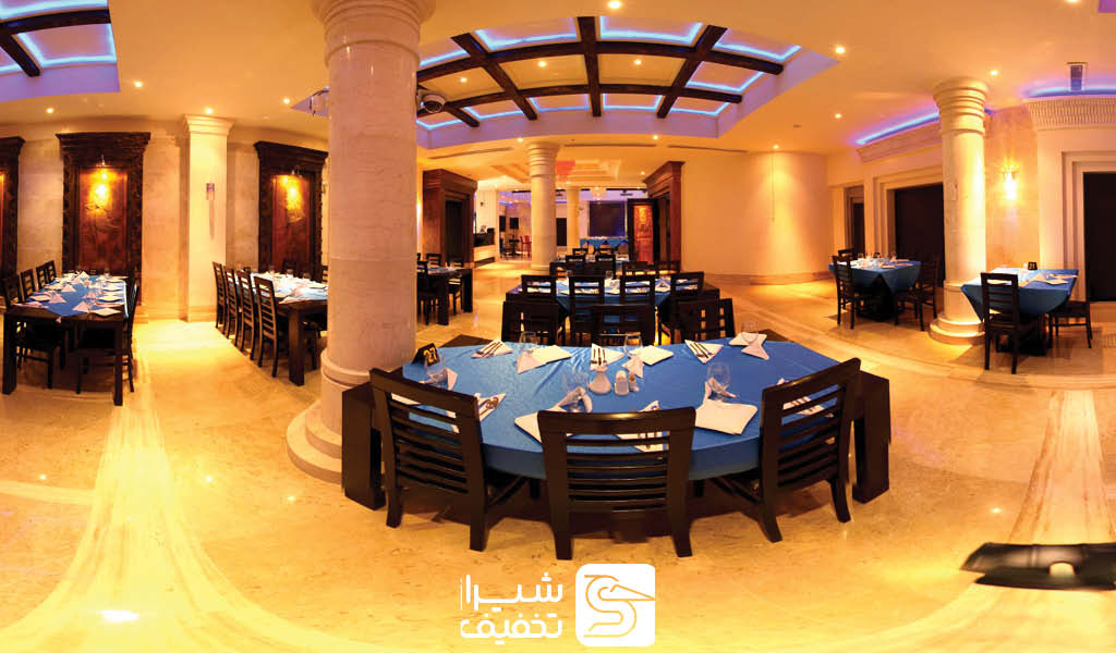 عکس از محیط مجموعه گردشگری کاخ پارسه